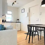 Two-bedroom Close To The Center * Odense