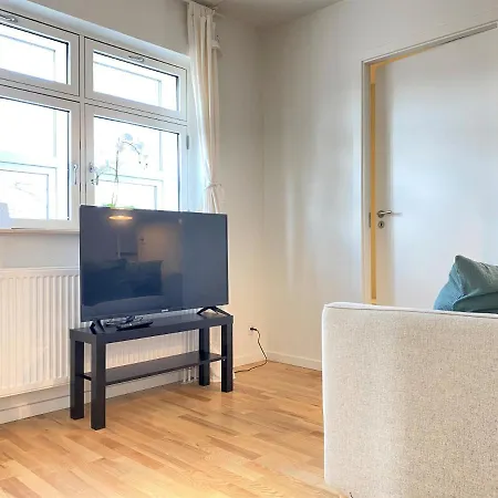 Two-bedroom Close To The Center Apartmán *