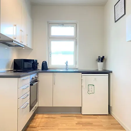 Two-bedroom Close To The Center * Odense