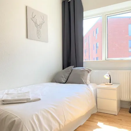 Apartamento Two-bedroom Close To The Center